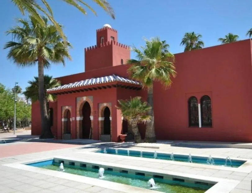 Precioso Apartamento Con Piscinas Y Vistas Al Mar. Benalmádena