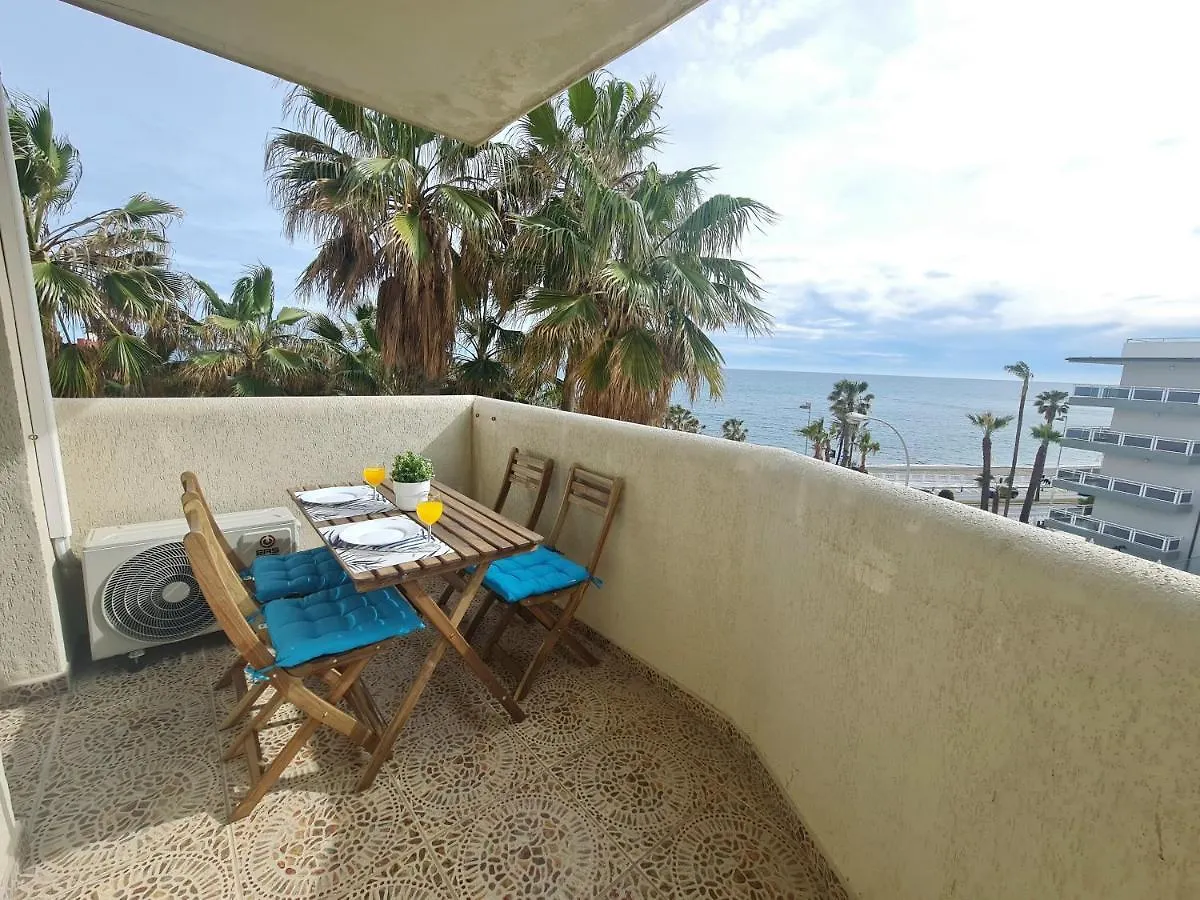Precioso Apartamento Con Piscinas Y Vistas Al Mar. Benalmádena Espanha